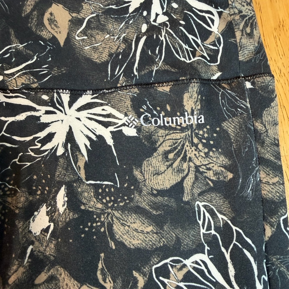 Columbia Women's Weekend Adventure 7/8 Leggings Size XL- 2 Waistband Pockets - Picture 7 of 10